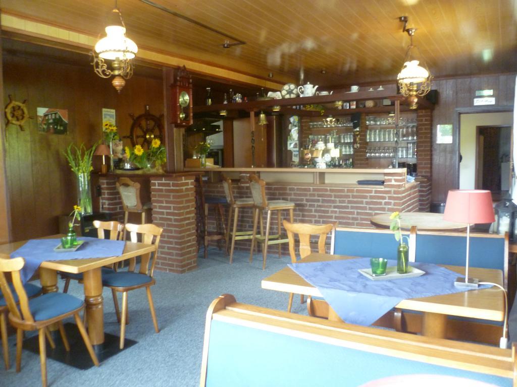 Landgasthof Nuechel มาเลนเทอ ภายนอก รูปภาพ